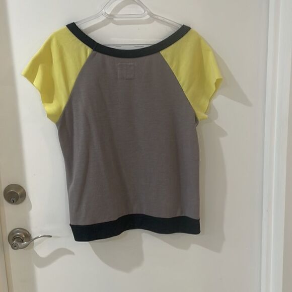 CHASER short sleeve raglan top colorblock yellow gray charcoal XS - Picture 3 of 5